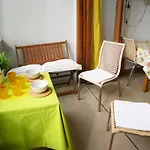 Zipser Ii Apartment