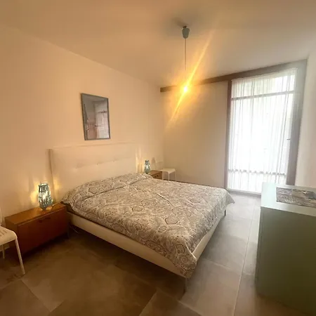 Zipser Ii 아파트 *